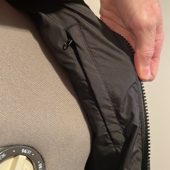 Long Black North Face Women’s Black Puffer Jacket W Metropolis TNF Black - Picture 12 of 14